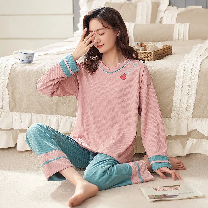 Title 3, Long Sleeved Trousers Solid Color Two Piece Sui...