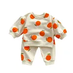 Oranje fruit trui pak voor jongens en meisjes, een comfortabele en stijlvolle outfit, perfect voor spelen en dagelijks gebruik in de herfst. — foto 2