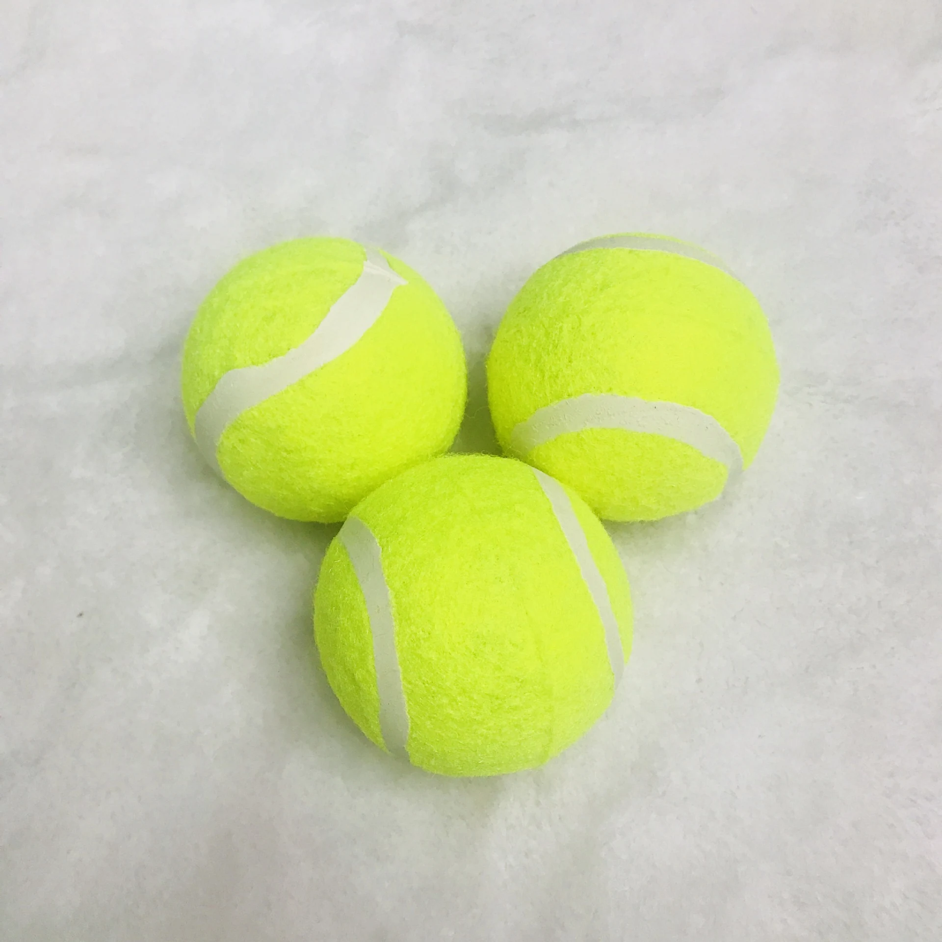 Title 4, Dog rubber molar tennis ball Durable chew toy f...