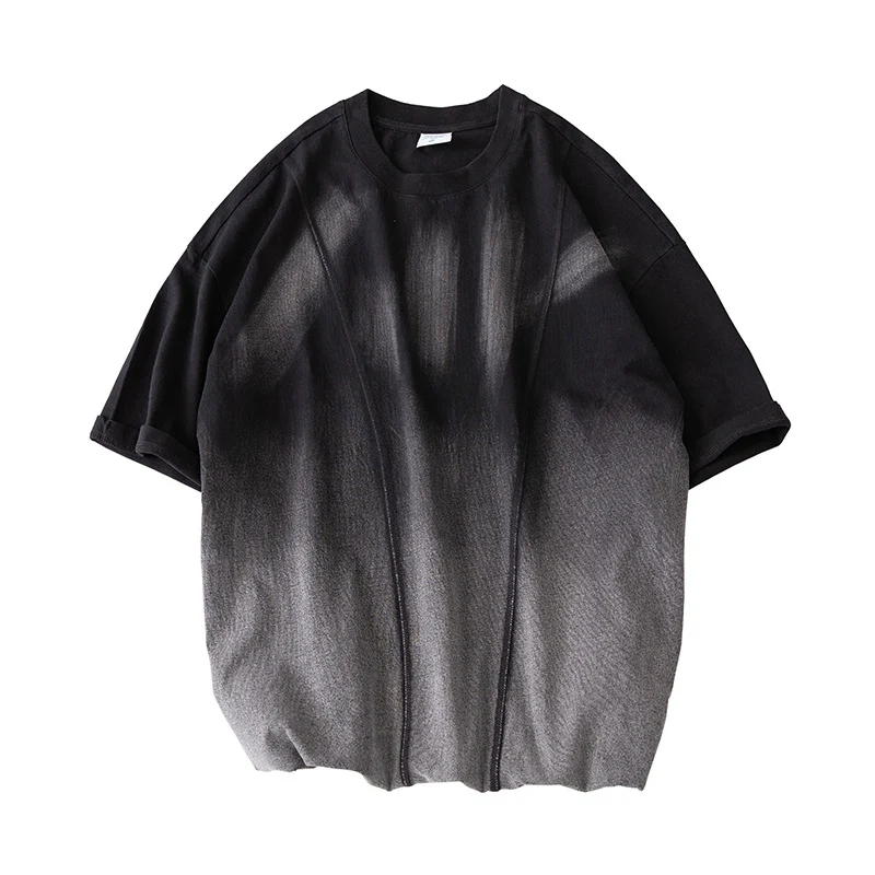 T-shirt met korte mouwen en dark water wassing. Zacht aanvoelend, casual vintage look voor dagelijks gebruik. Comfortabel en stijlvol. — foto 2