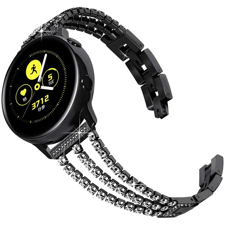Relógio Fashion Simple com três correntes, diamantes e pulseira de metal. Elegância e sofisticação para mulheres que valorizam estilo e praticidade. — foto 19