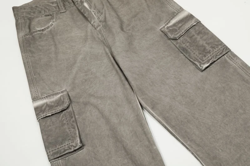 Driedimensionaal gesneden, gewassen, dirty mud baggy jeans met wijde pijpen voor een relaxte, stijlvolle look. — foto 17