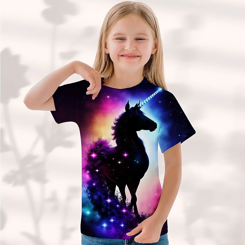 Camiseta infantil com estampa 3D, gola redonda e mangas curtas, leve e fresca para um visual divertido e confortável no dia a dia. — foto 11