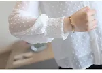 Blusas femininas manga longa primavera Camisas de moda para mulheres Conforto e estilo para diversas ocasiões Look elegante e moderno — foto 4
