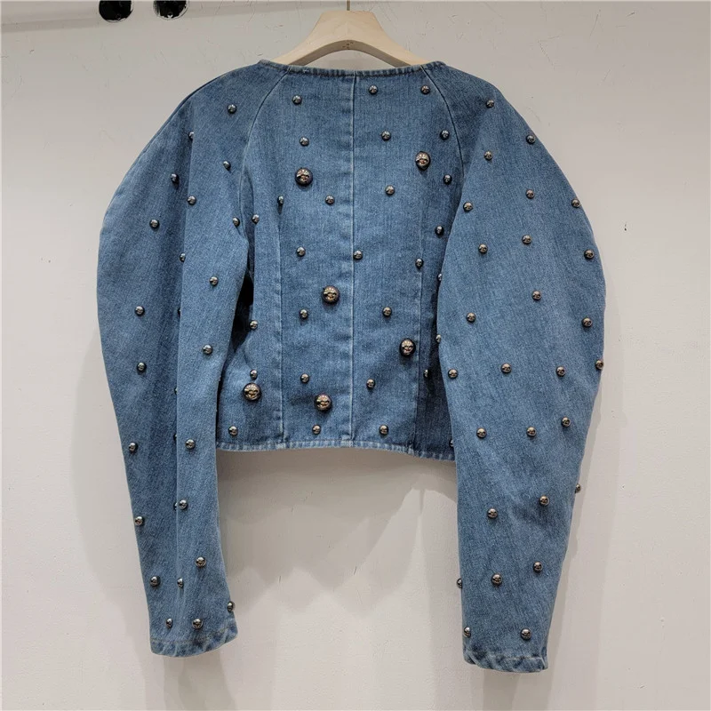 Title 2, Top jeans cropped com mangas bufantes, rebites ...