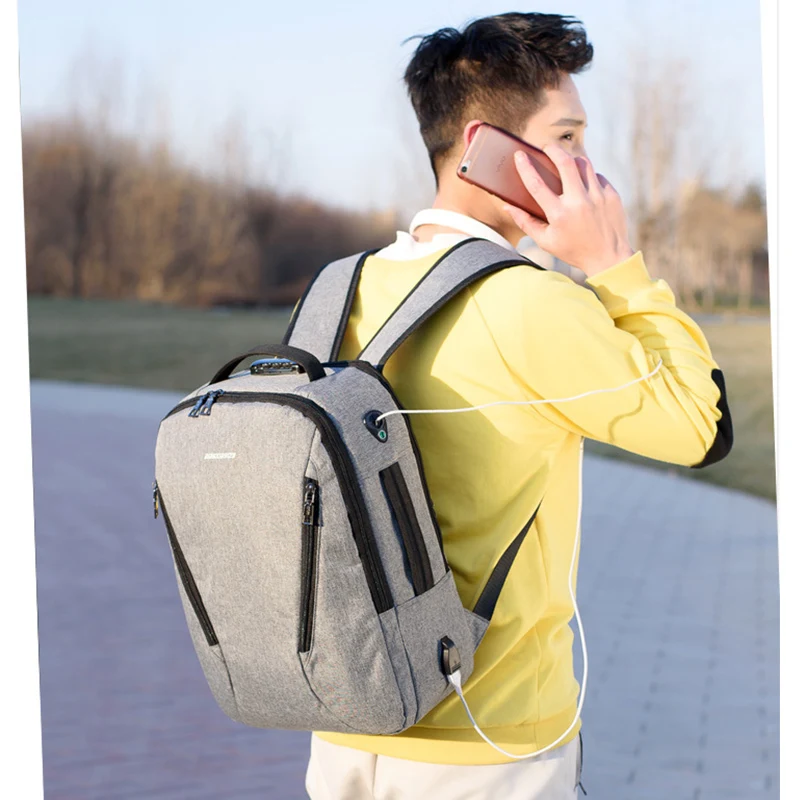 Title 4, Mochila antirrobo con cerradura de código y car...
