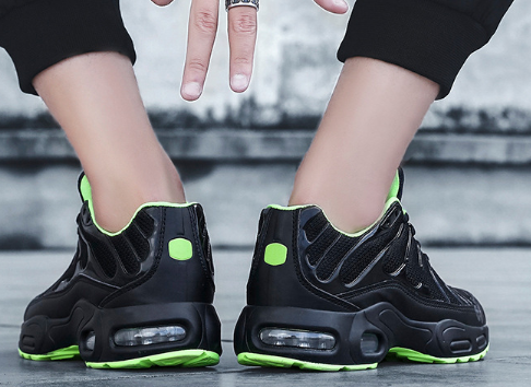 Title 5, New mens casual breathable light sports shoes....