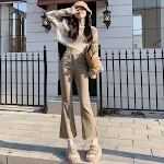 Jeans ajustados de cintura alta para mujer, efecto adelgazante, realzan la figura. Pantalones vaqueros skinny cómodos y modernos. — foto 3
