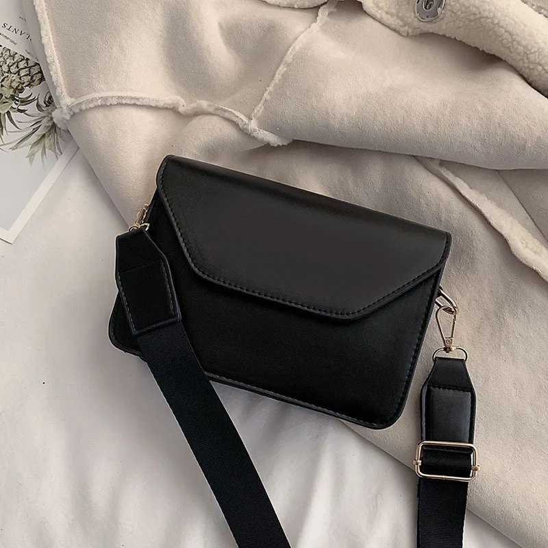 Bolsa Quadrada Pequena Casual Cor Sólida Transversal Confortável e estilosa, perfeita para o dia a dia. Leve o essencial com praticidade e charme. — foto 2