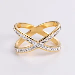 Anel de strass de lama micro-incrustado com cruz vazada. Design moderno e elegante, perfeito para adicionar brilho e estilo a qualquer look. — foto 8