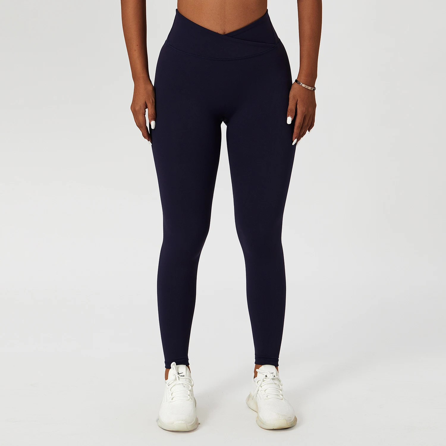Breathable cross waist tight quick-drying pants for active women. Experience ultimate comfort and flexibility during you — photo 2