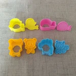 Squirrel Bear Mini Sandwich Mold Children's Cookie Baking Tools. Make fun sandwiches and cookies with this easy-to-use t — photo 4