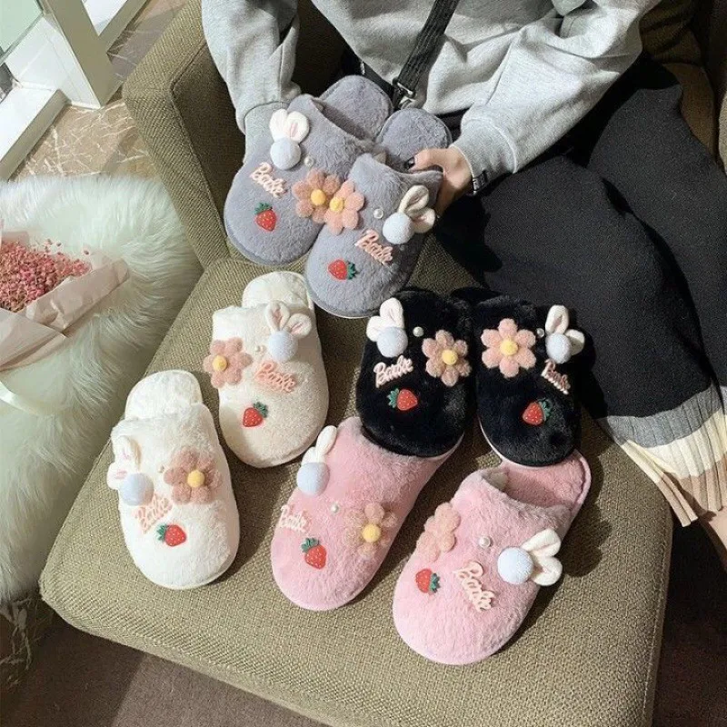 Chinelos femininos de algodão felpudo quentes para casa, design fofo de inverno, salto de bolsa, antiderrapantes, perfeitos para o lar. — foto 12