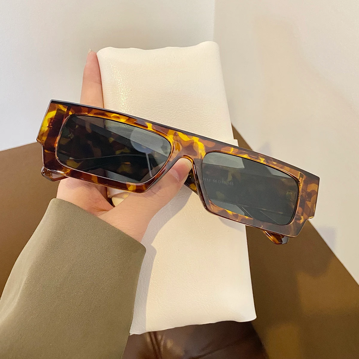 product image - 4
