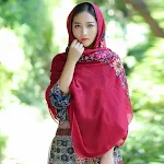 Wine red