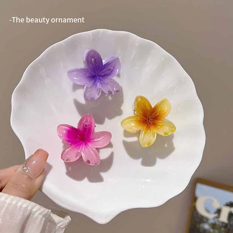 Title 8, 4cm Sweet Girl Plumeria Rubra Barrettes for Fem...