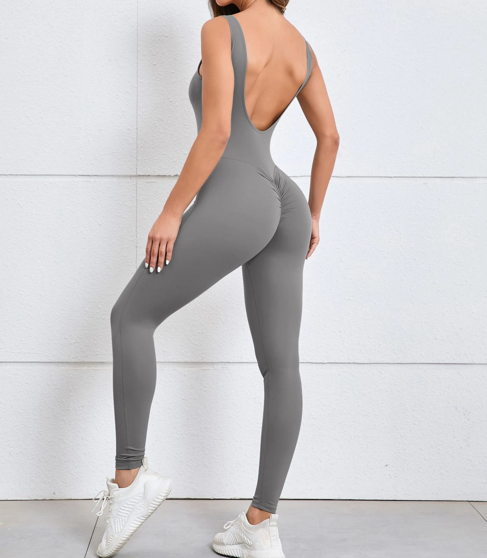 Title 31, Jumpsuit da yoga aderente, schiena scoperta con...