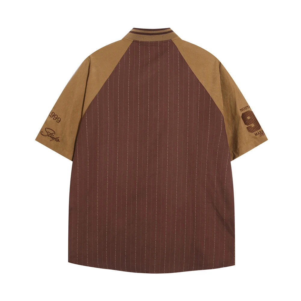 Camisa masculina de manga curta com gola de baseball, design moderno e casual, ideal para um visual fresco e confortável no verão. — foto 3