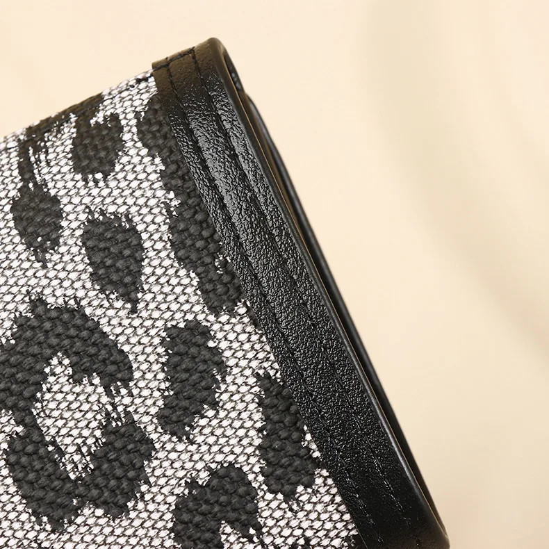 Trendy Damesportemonnee met Luipaardprint, Compact en Modieus, Ideaal voor Dagelijks Gebruik, Praktisch en Stijlvol Ontwerp — foto 8