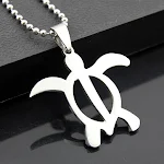 Colar com pingente de tartaruga, um amuleto de proteção e sabedoria. Design elegante e atemporal, perfeito para presentear. — foto 1