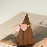 Anel floral banhado a ouro e cobre com gotejamento de óleo, um acessório popular que adiciona um toque elegante e brilhante ao seu visual. — foto 4
