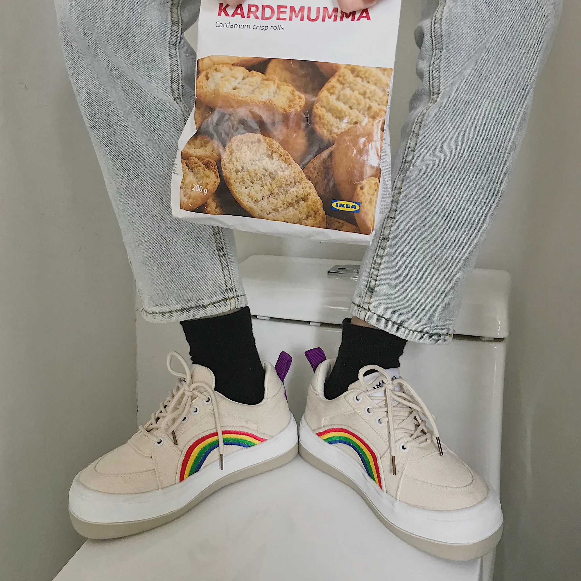 Low cut Harajuku flat rainbow white shoes offer comfortable style. These flats are perfect for a unique, eye-catching lo — photo 1