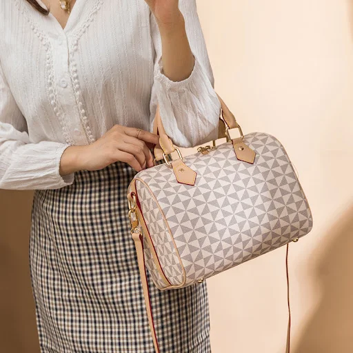Title 5, Bolsa Retro Feminina de um Ombro, estilo almofa...