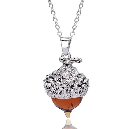 Title 4, Colar Qilmily com pingente de cristal e borla d...
