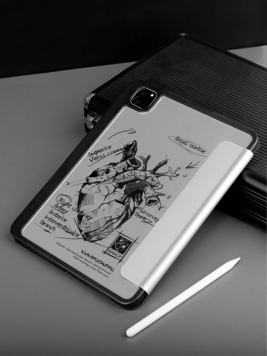 Title 4, Capa para Tablet com Ilustrações de Personalida...