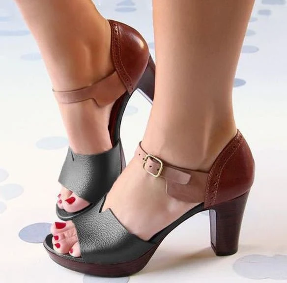 Sandálias de plataforma com fivela e salto alto para o verão, perfeitas para um look elegante e confortável em dias quentes. — foto 2