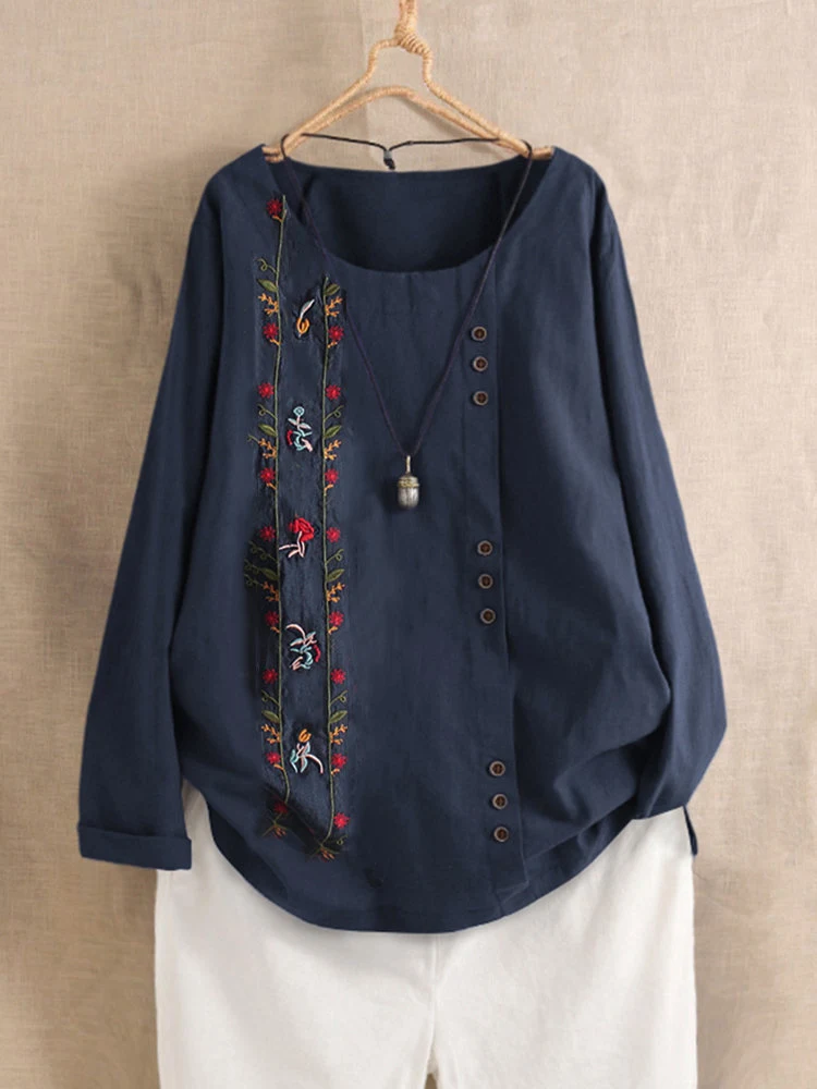 Vintage cotton embroidered long sleeve shirt, comfortable and stylish. Perfect for a casual, bohemian look. Experience c — photo 3