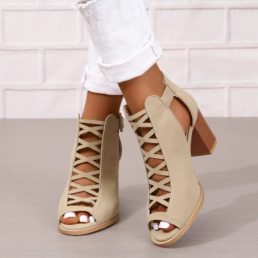 Title 3, Womens Thick Heel Round Toe Buckle High Heel S...