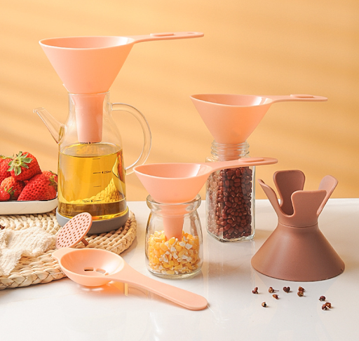 Title 1, Plastic Funnel Six-in-One Multifunctional Set f...
