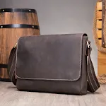 Bolsa de ombro de couro de vaca retrô, perfeita para o dia a dia. Messenger estilosa com espaço para seus pertences. Design vintage e funcionalidade combinadas. — foto 7