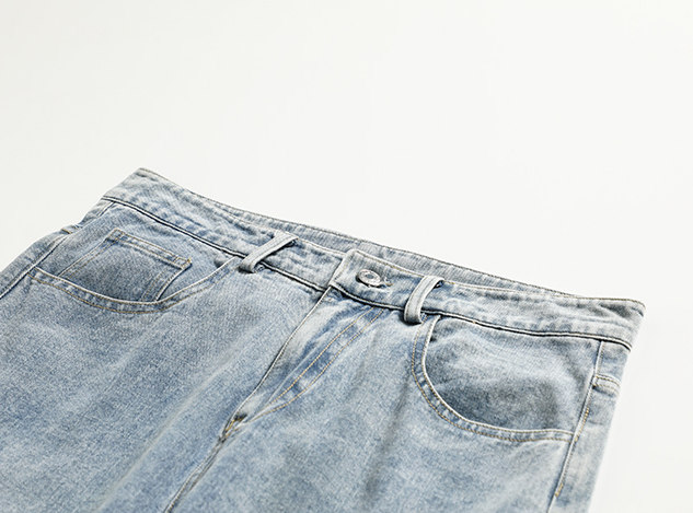 Men's straight loose nine-point jeans. Relaxed fit for all-day comfort and style. Perfect for casual wear and everyday o — photo 1