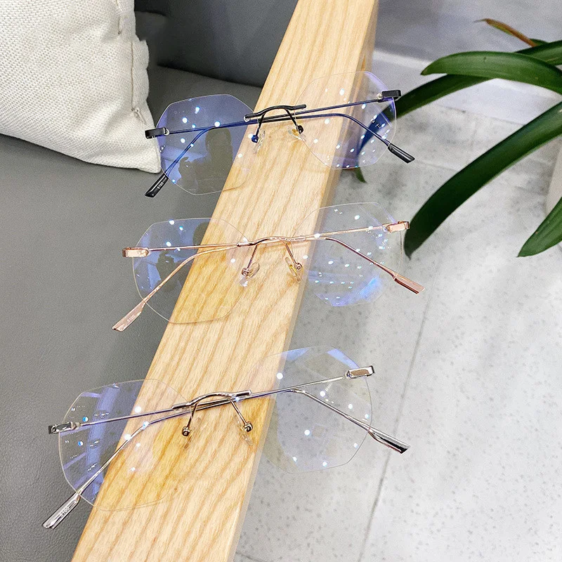 Gold Frameless Spectacle Frame for Men. Experience lightweight comfort and a modern look with these stylish, frameless g — photo 5
