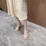 Sandalias de tacón alto con remaches para mujer Eleva tu estilo con estas sandalias elegantes y modernas, perfectas para cualquier ocasión especial. — foto 4