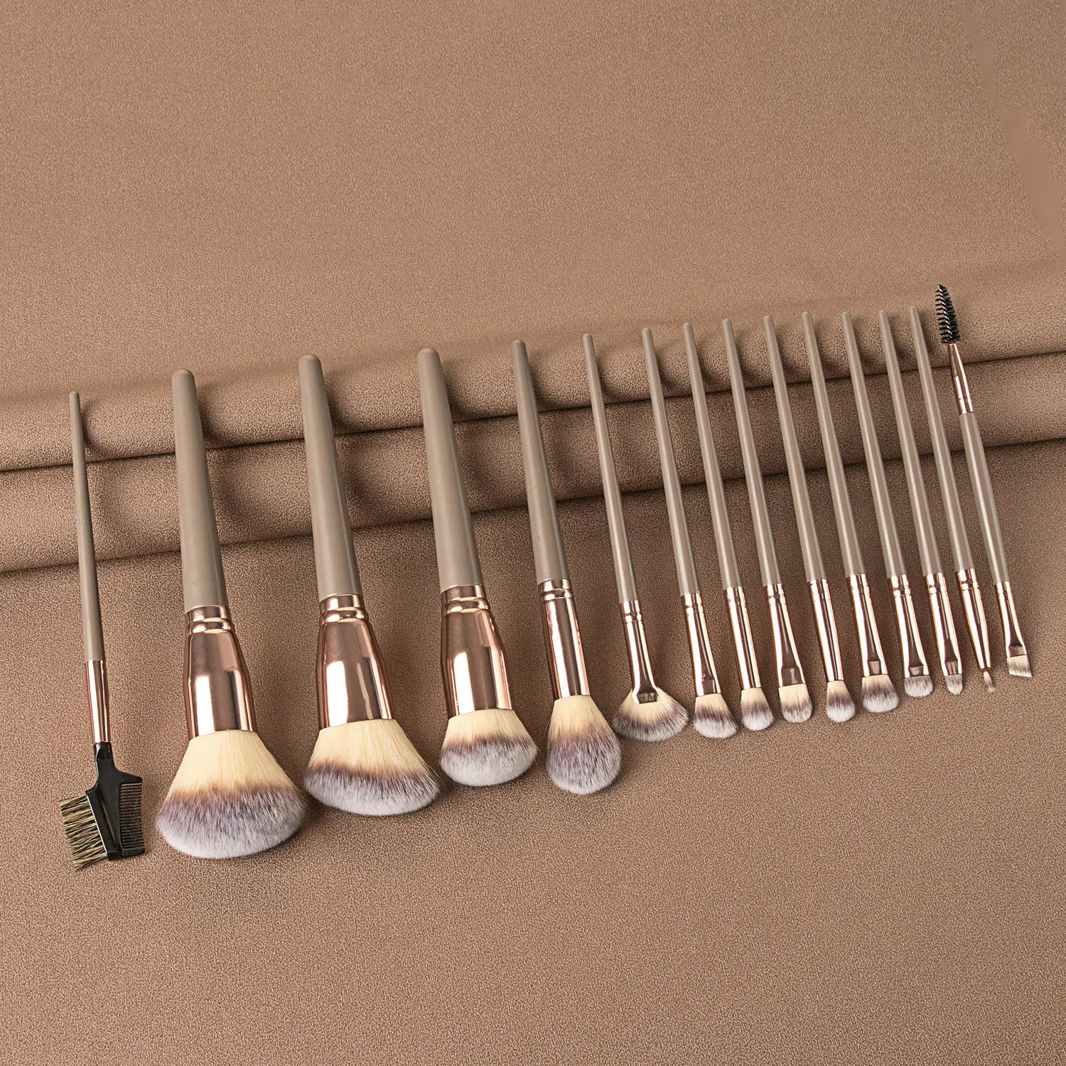 15 Piece Makeup Brush Set for Eyeshadow. Achieve flawless eye makeup application with this comprehensive beauty tool set — photo 2