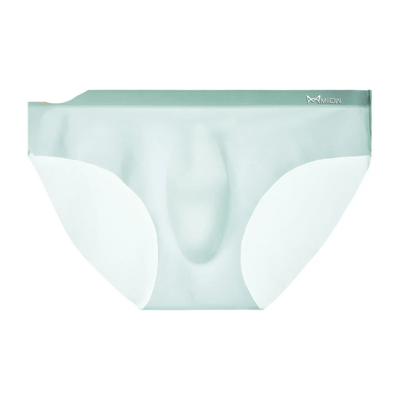 Bragas de seda sin costuras y transpirables para el verano Disfruta de la comodidad y frescura con estas bragas perfectas para el calor. — foto 5