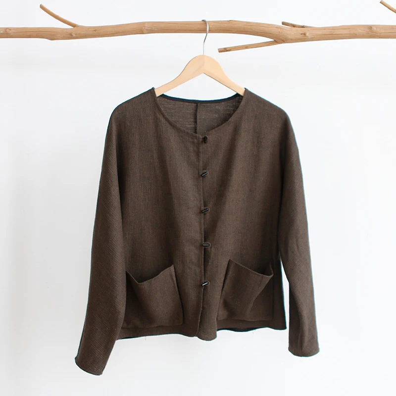 Women's Retro Button Short Top offers a vintage style, easy to wear for a casual or dressed up look. Perfect for summer — photo 4