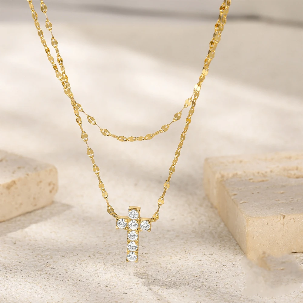Colar feminino S925 em prata esterlina com camada dupla e cruz dupla cravejada de diamantes, um acessório elegante e charmoso. — foto 5