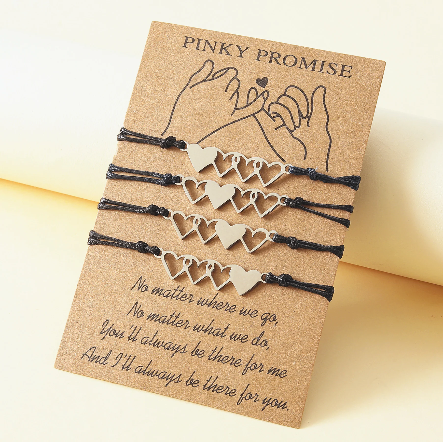Pulseira trançada com cartão de coração em aço inoxidável, elegante e durável. Um presente perfeito e um símbolo de amor duradouro. — foto 3