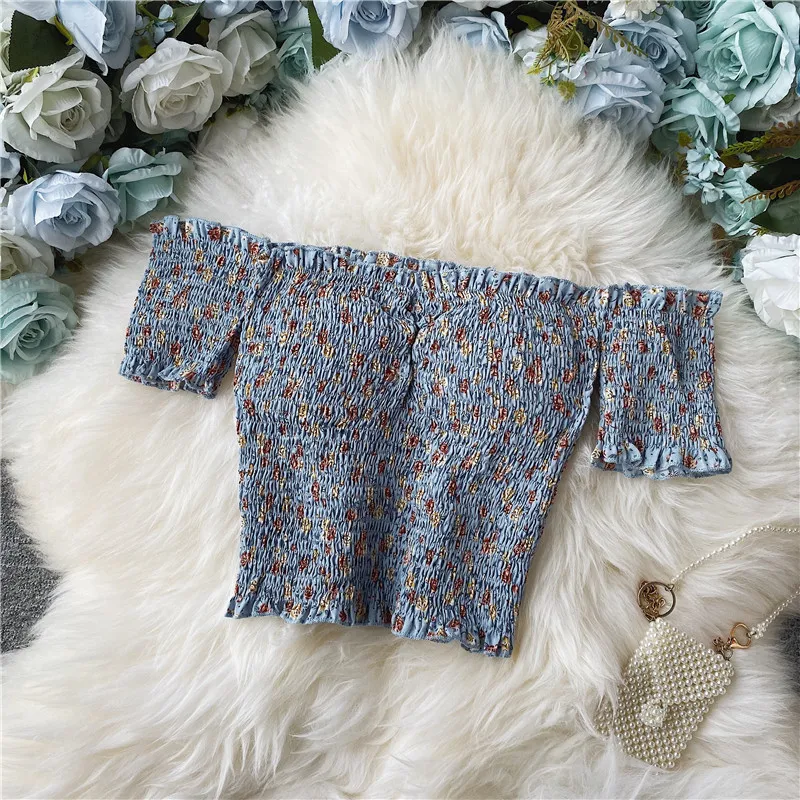Sexy Floral Chiffon Shirt Short-sleeved Summer Western Style, a perfect choice for a breezy and fashionable summer outfi — photo 2