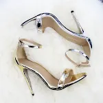 High Heels Gold and Silver Wedding Shoes Plus Size. Comfortable and elegant bridal footwear for a stunning wedding day l — photo 3