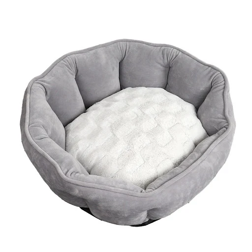 Title 2, Shell shaped pet nest provides comfort and secu...