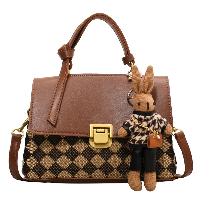 Black and white contrast color trend Korean female bag, a stylish and versatile accessory perfect for everyday use and s — photo 11