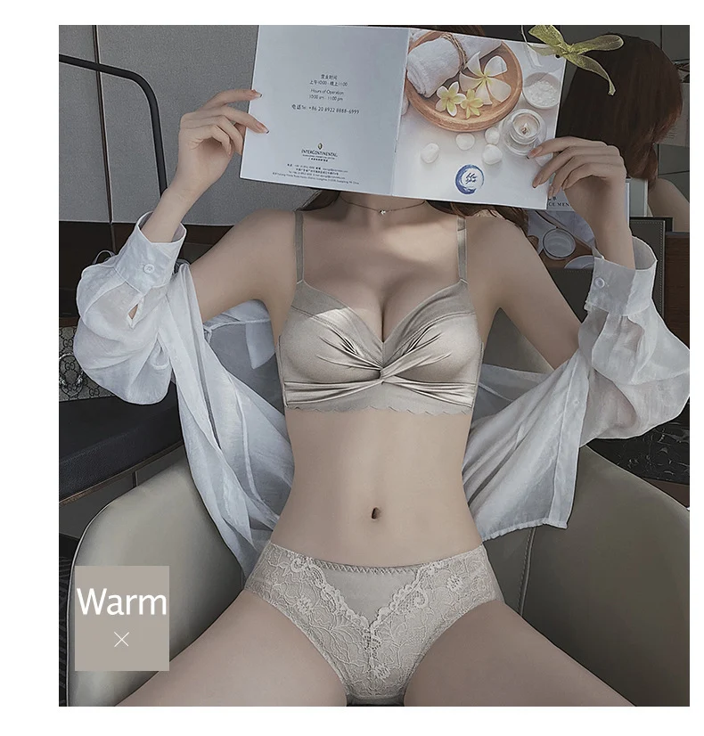 Title 11, Womens Small Chest Gathered Wireless Seamless ...
