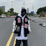 Jaqueta de beisebol uniforme estampada e bordada com acolchoamento. Conforto, estilo e proteção para atletas e equipes. — foto 2