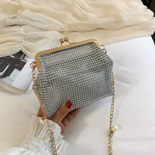 Title 2, Versatile water drill clip chain shoulder bag. ...