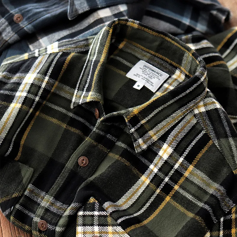 Soprabito camicia doppio petto spazzolato, top primavera e autunno, stile americano spesso, ideale per calore e stile. — foto 4